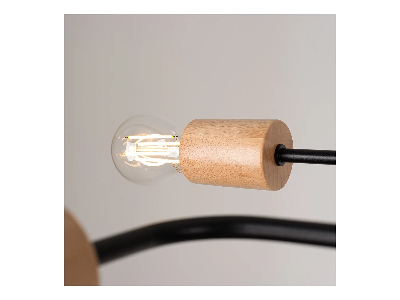 Kronleuchter Zimbo Dachboden aus  Stahl/Holz - 4 lichtquellen 4000K - L.75 x H. cm - schwarz/Naturholz