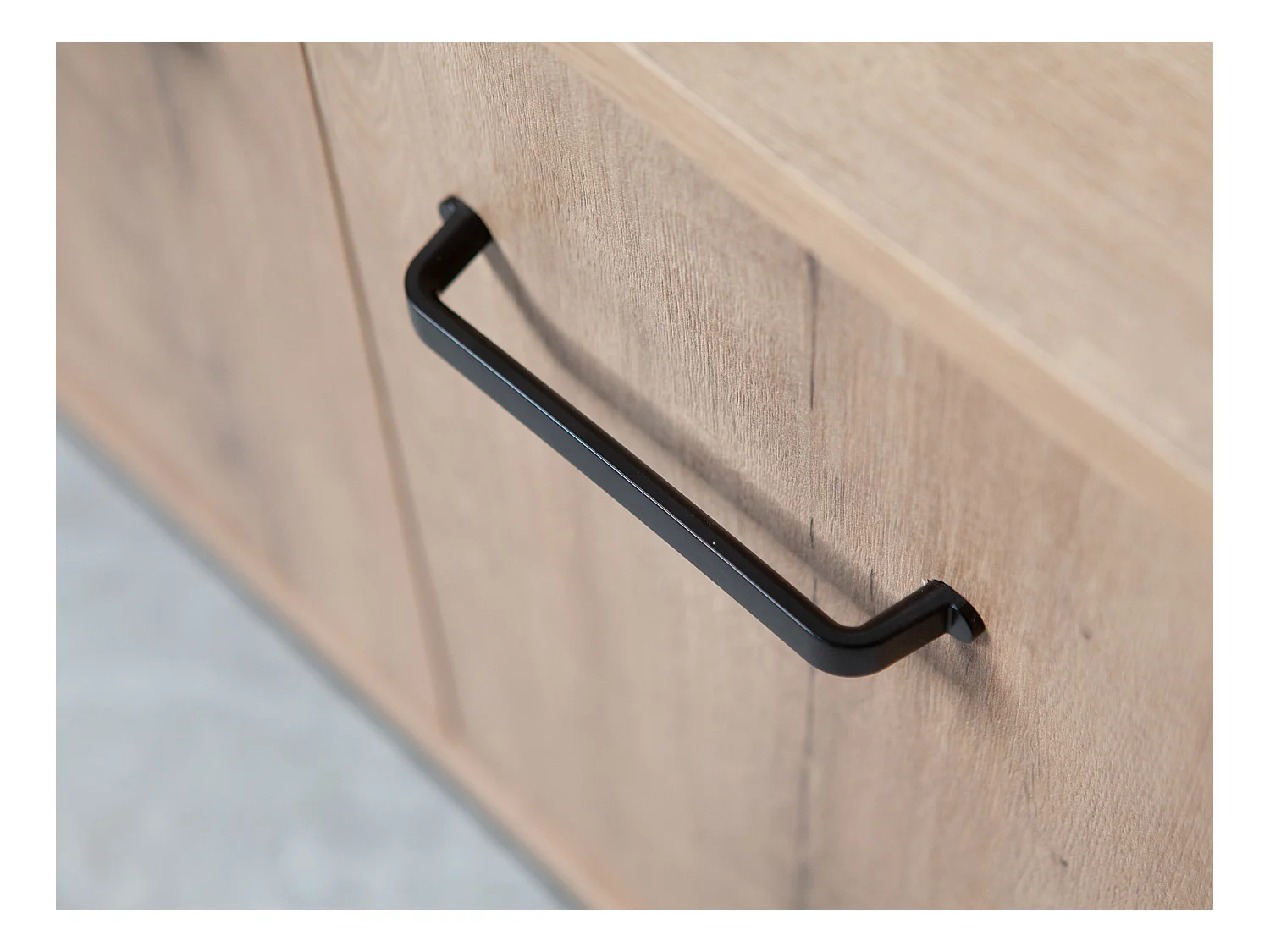 Buffet commode meuble de rangement 3 portes coloris chêne doré/effet marbre noir - Longueur 180 x Profondeur 40 x Hauteur 85 cm