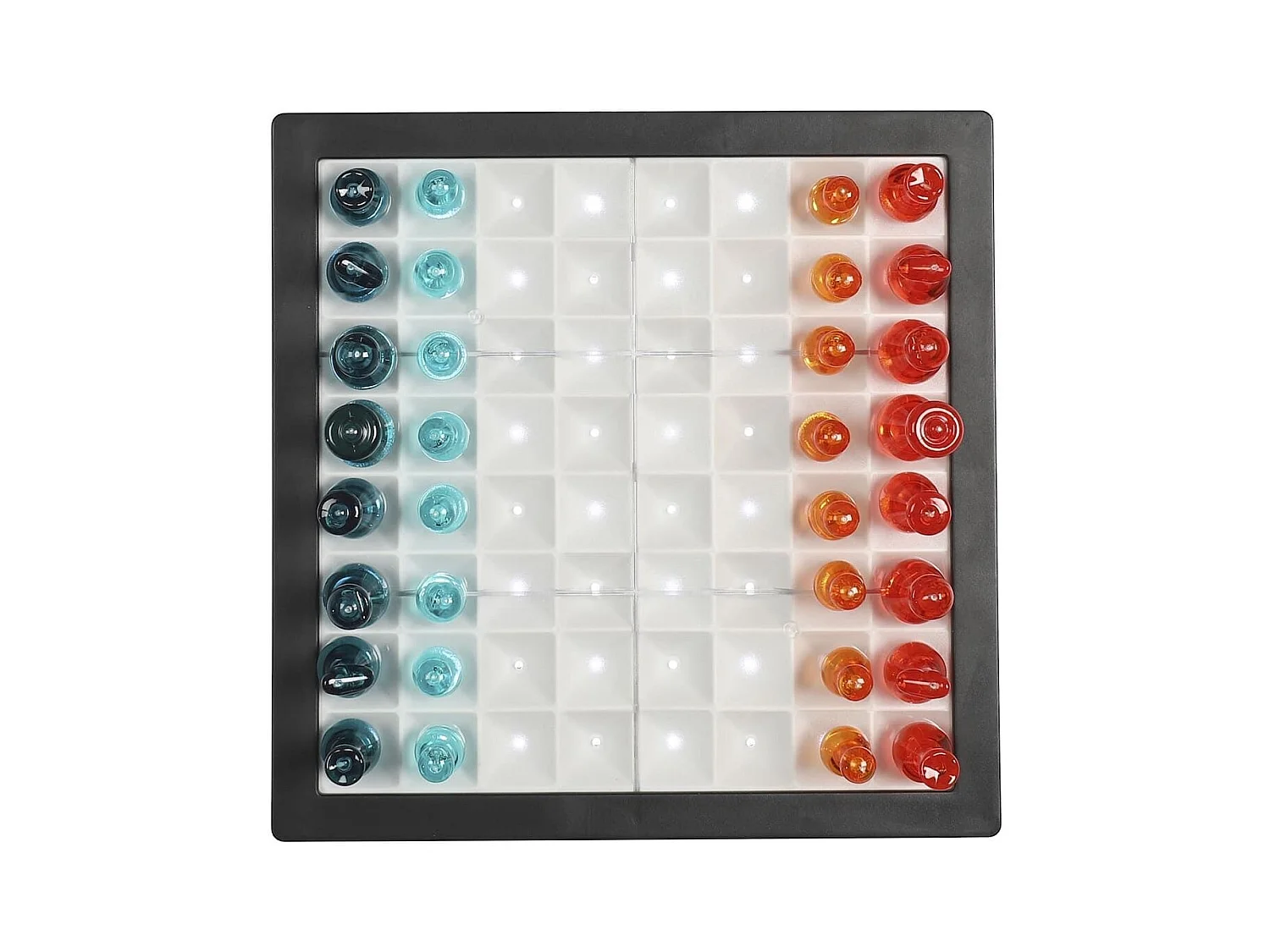 Jeu d'échec transparent avec pions rouges et bleus et éclairage LED