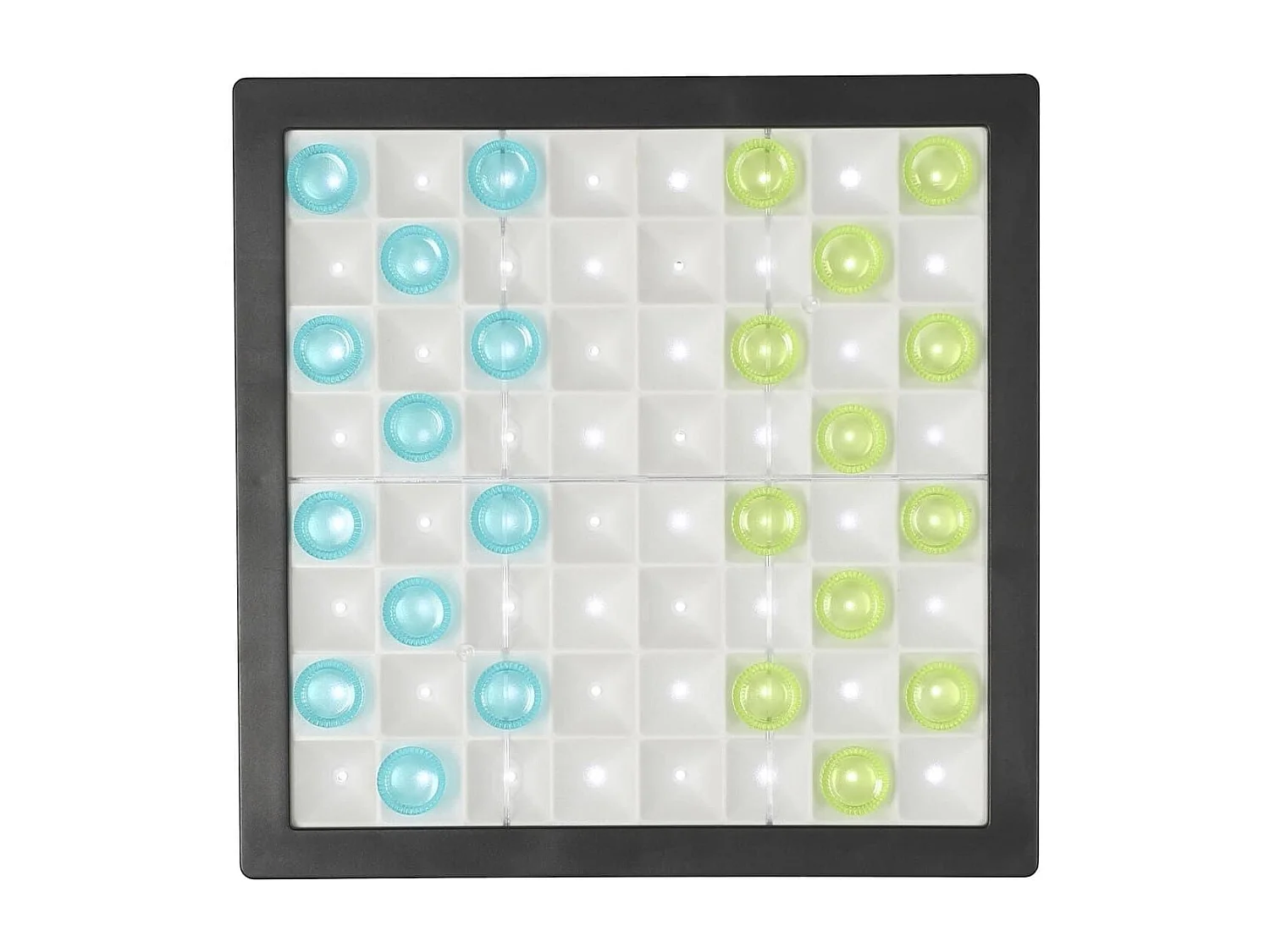 Jeu de dame transparent avec pions verts et bleus et éclairage LED