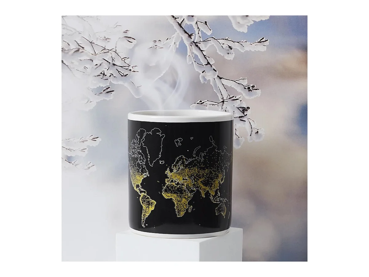 Mug thermoreactif XXL 70 cl en céramique noire avec carte du monde