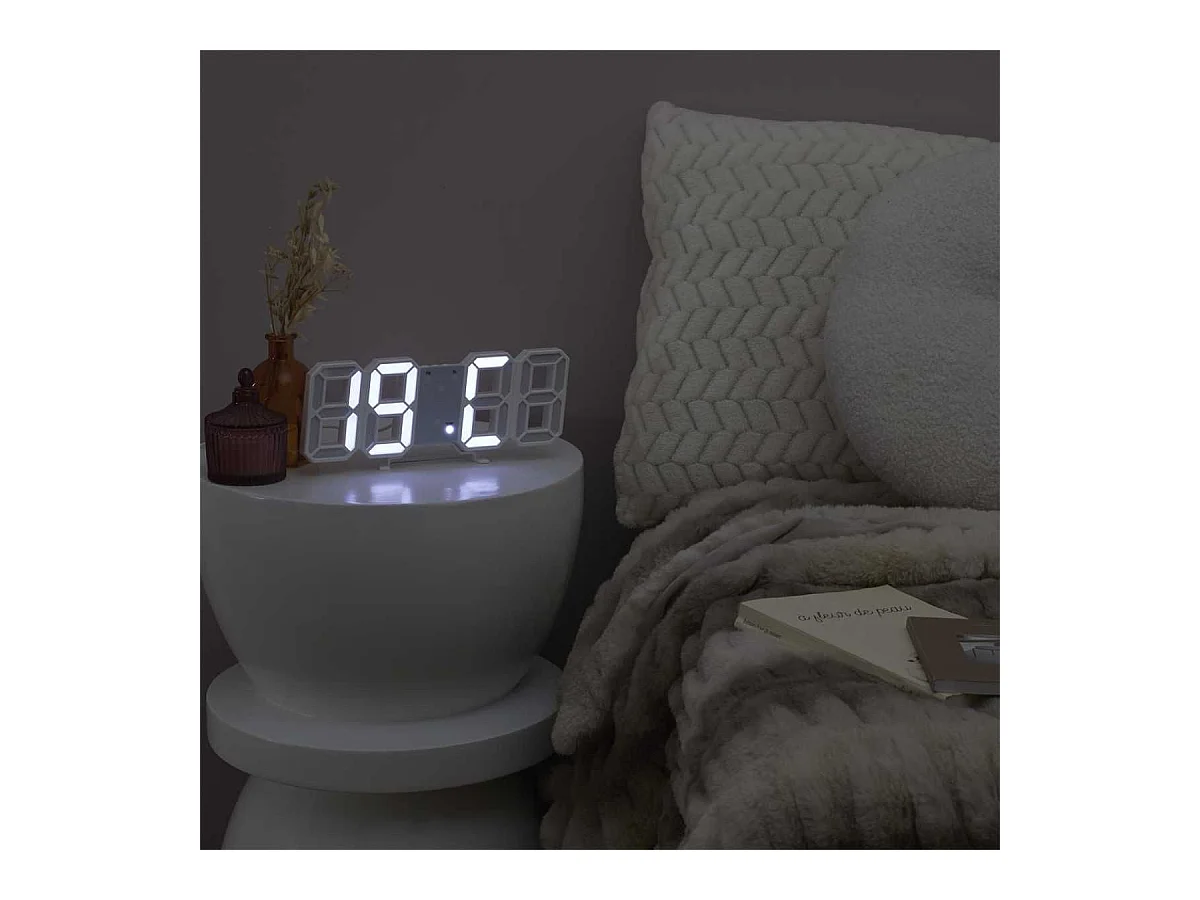 Réveil numérique chiffres LED 3D