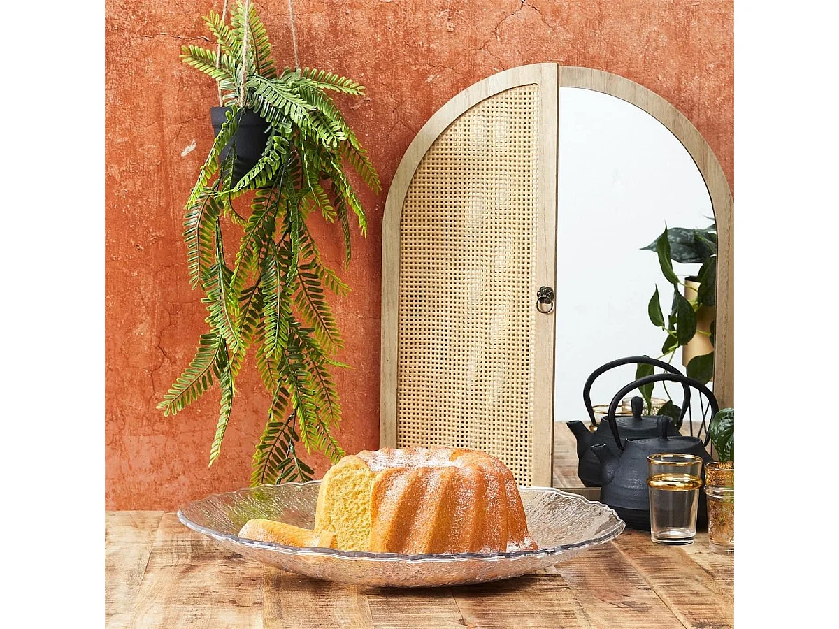 Set de 2 plats ronds en plastique transparent texturé martelé (Ø42,5 cm)