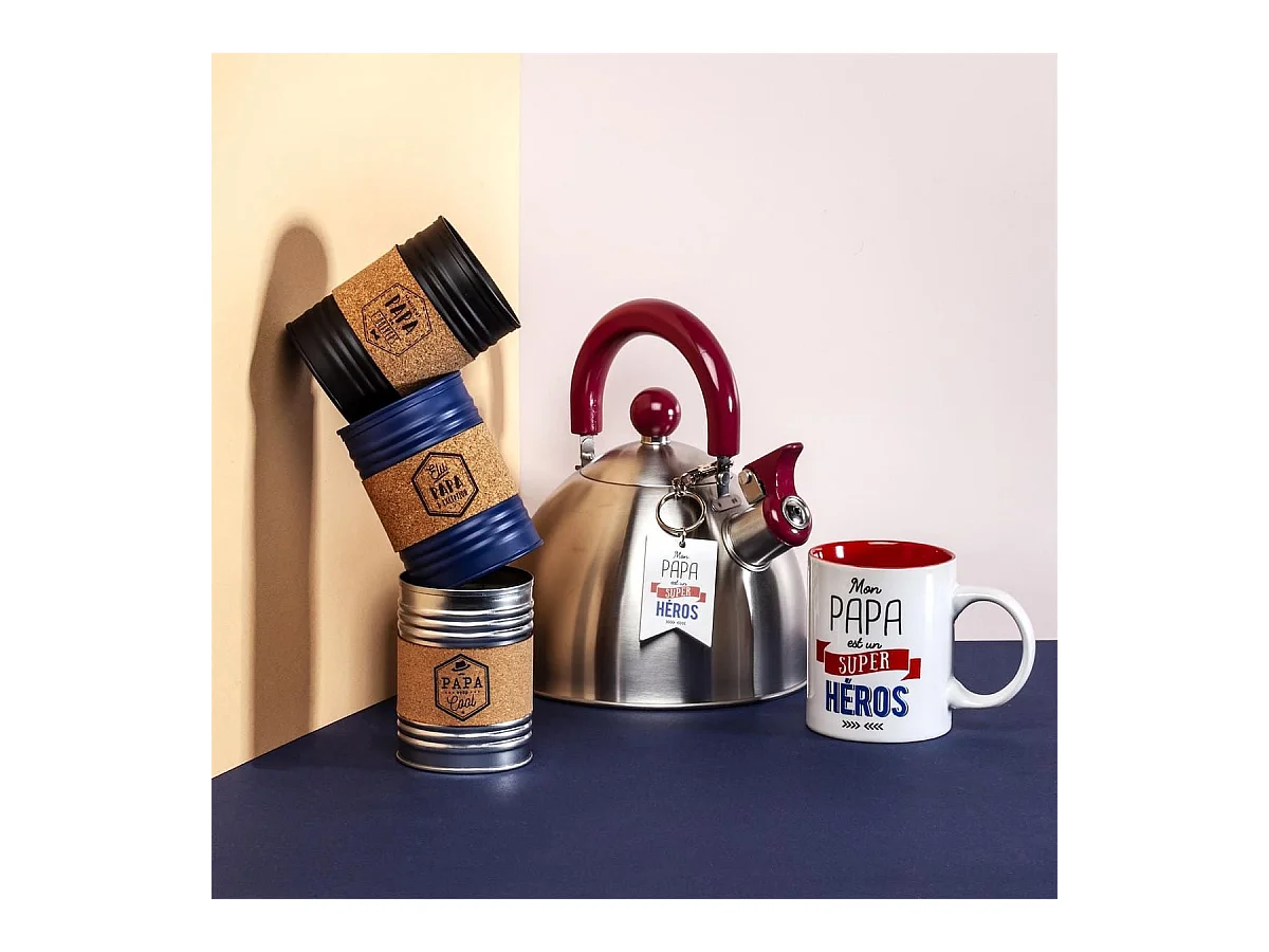 Mug 30 cl en céramique blanc avec message "papa est un super héros"