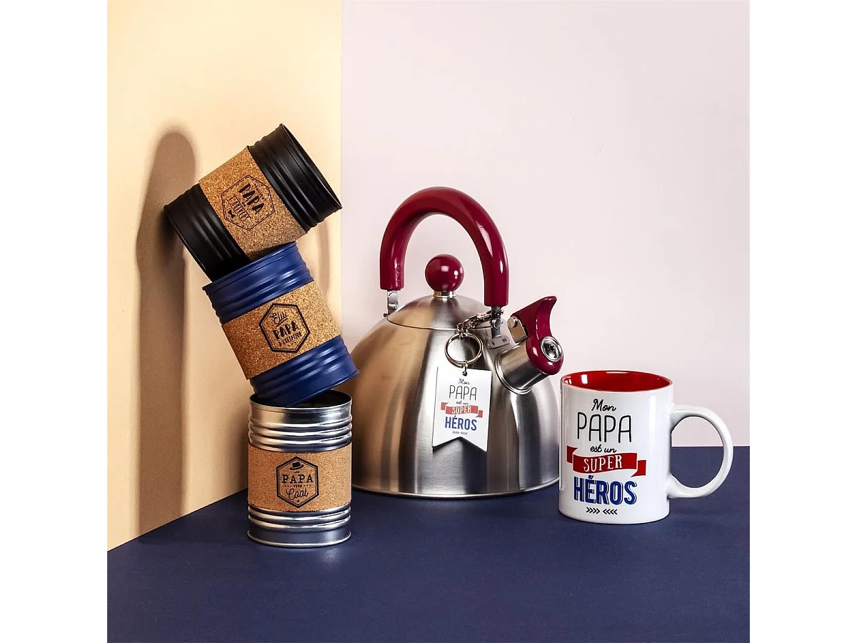 Mug 30 cl en céramique blanc avec message "papa est un super héros"