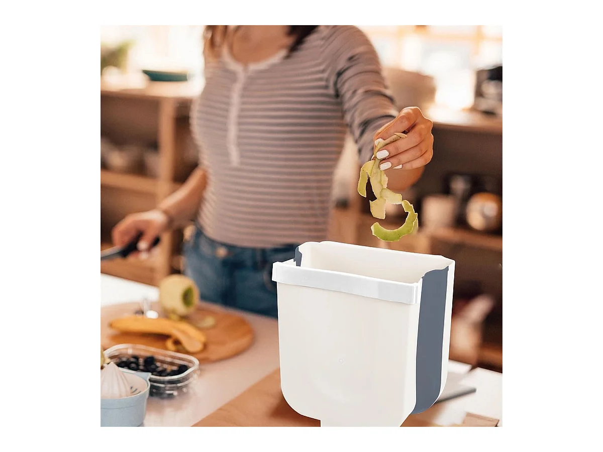 Poubelle d'appoint 4 litres rétractable à suspendre