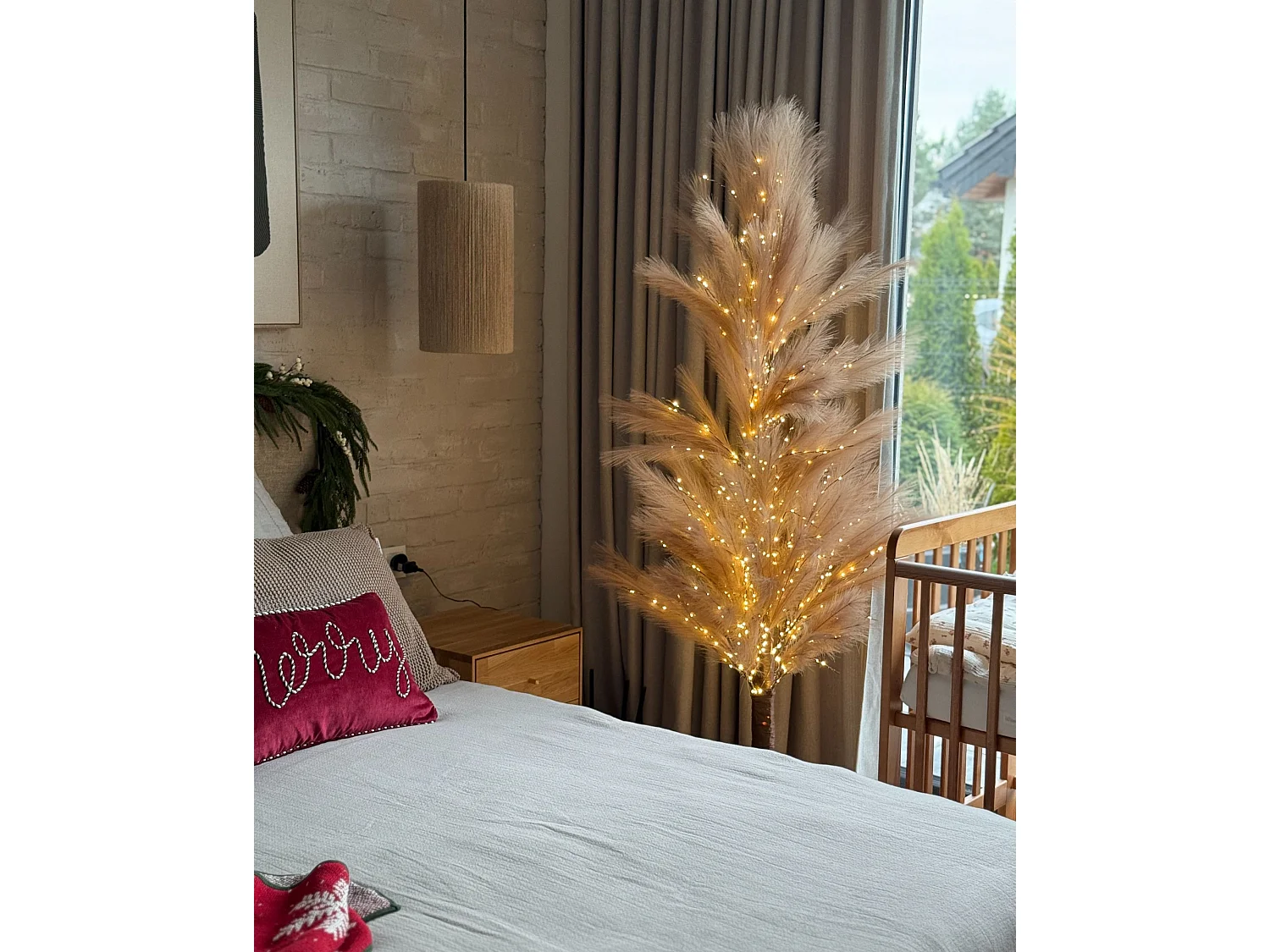 Décoration extérieure LED HAUGANES 190 cm Arbre de Noël Beige