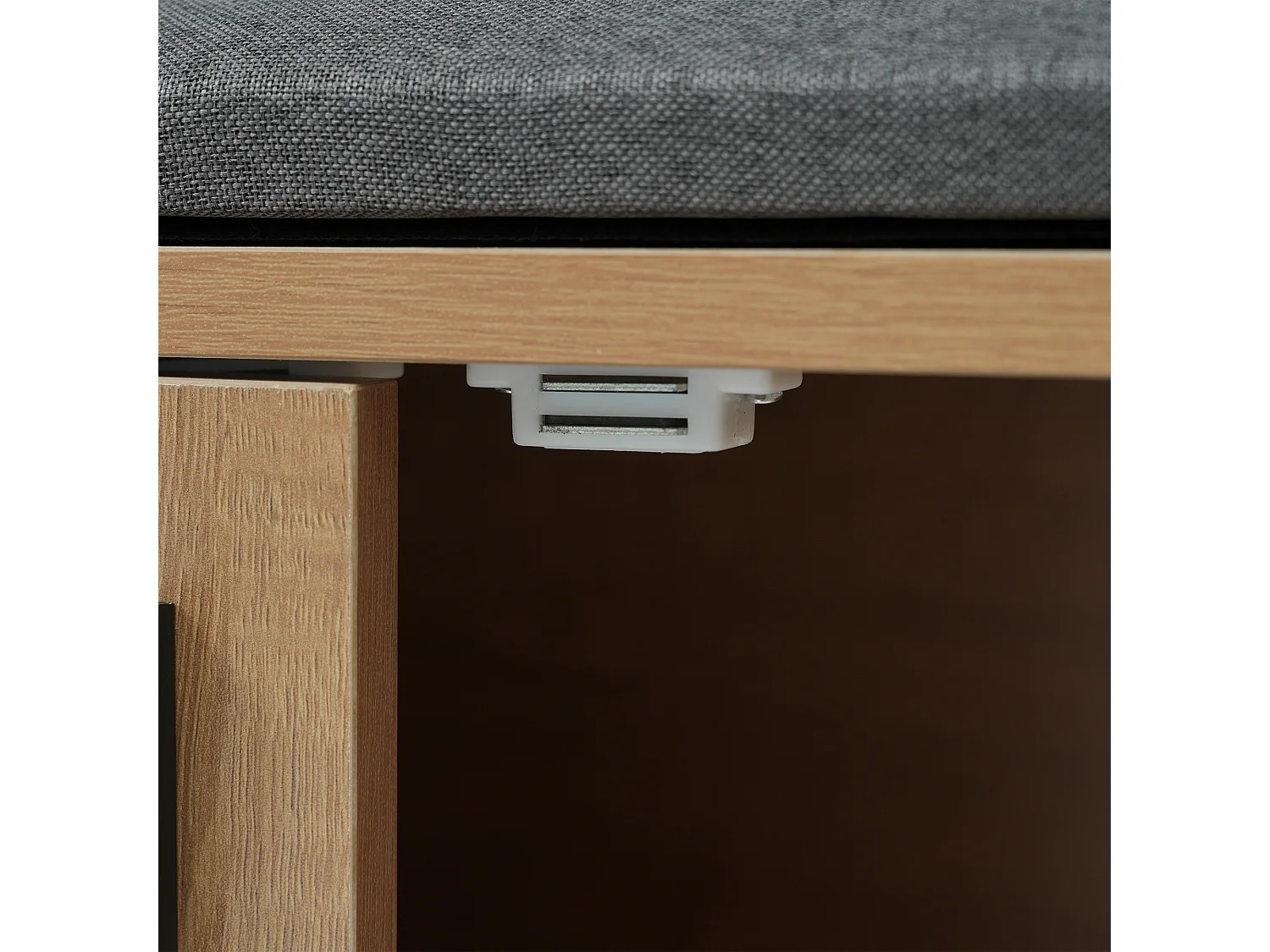 Meuble à chaussures 100x34x69 cmavec trois portes de rangement panneaux de particules couleur naturelle pour salon