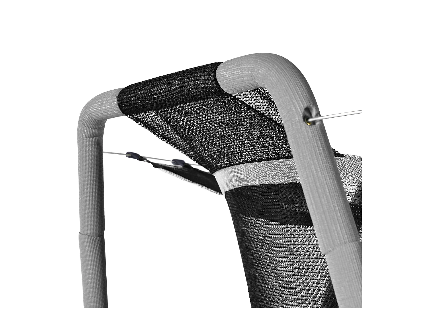 Trampoline extérieur 147x147x157cm Une housse de protection Cadre en acier Clôture Panier de basketball Matériel Steel couleur Gris