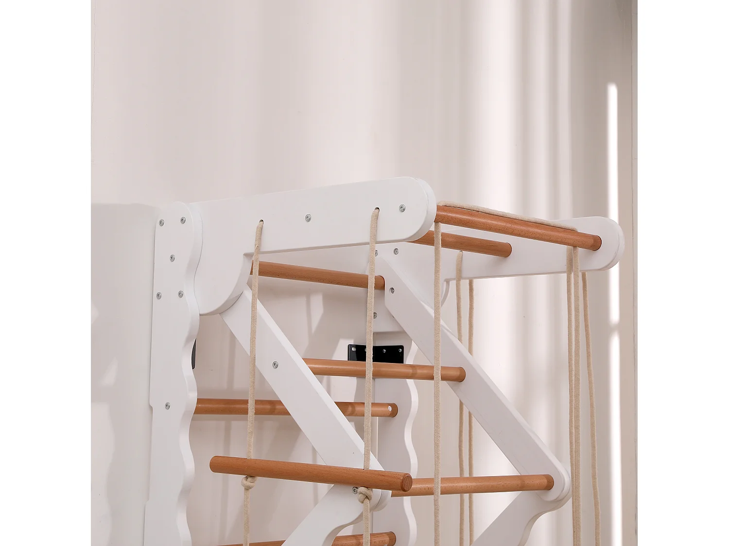 Aire de jeux d’intérieur 60x60x199 cm, 6 en 1 avec toboggan et balançoire, anneaux et échelle, bois, naturel