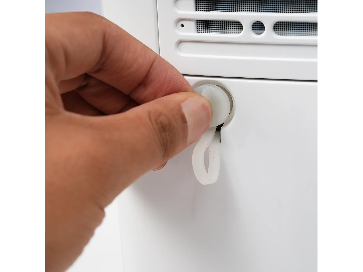 Déshumidificateur 49.5x29.5x18.5 cm, 12 L jour, minuterie 1 24 h, 3 modes, filtre, plastique blanc