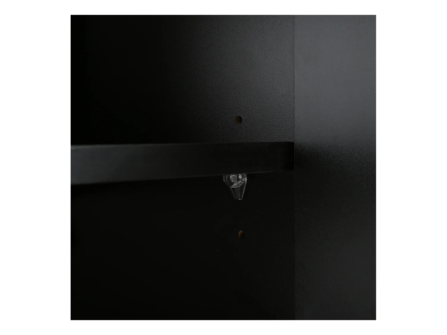 Meuble TV 175x38x56 cm avec des séparateurs réglables et des armoires de rangement Matériau MDF et panneaux de particules noir