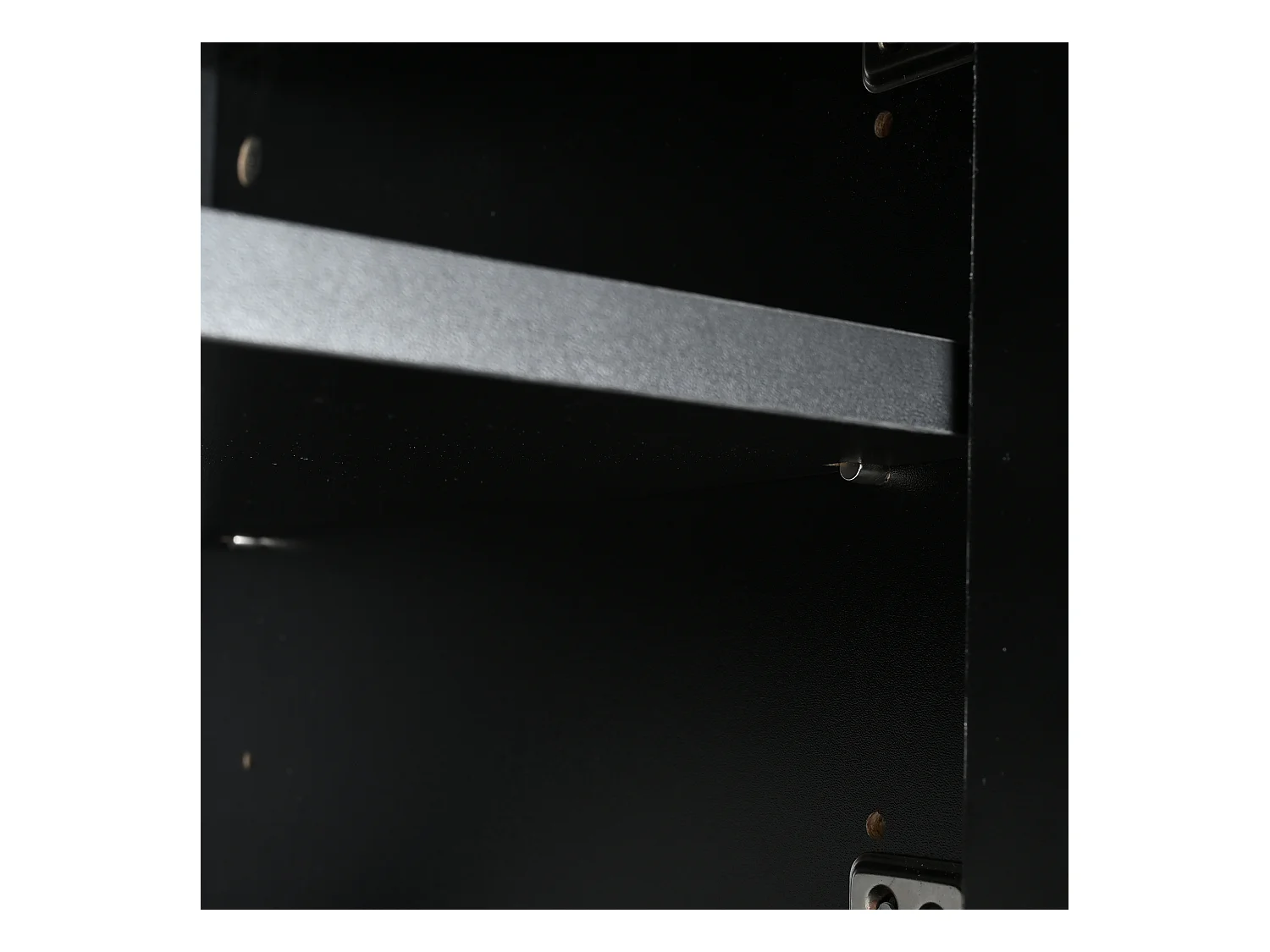 TV-meubel 190x38x48 cm met opbergvak MDF en spaanplaatmateriaal in zwart voor woonkamer