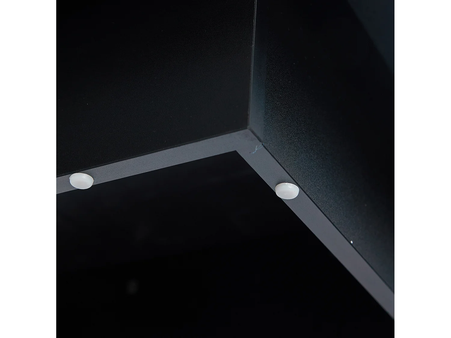 Table basse pivotante moderne finition brillante panneau particules noir blanc pour salon appartement