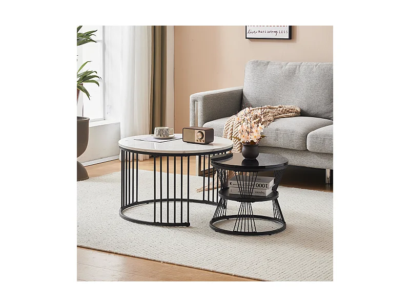 Set van 2 in elkaar passende salontafels met glanzende marmeren afwerking en elegant zwart frame voor de woonkamer