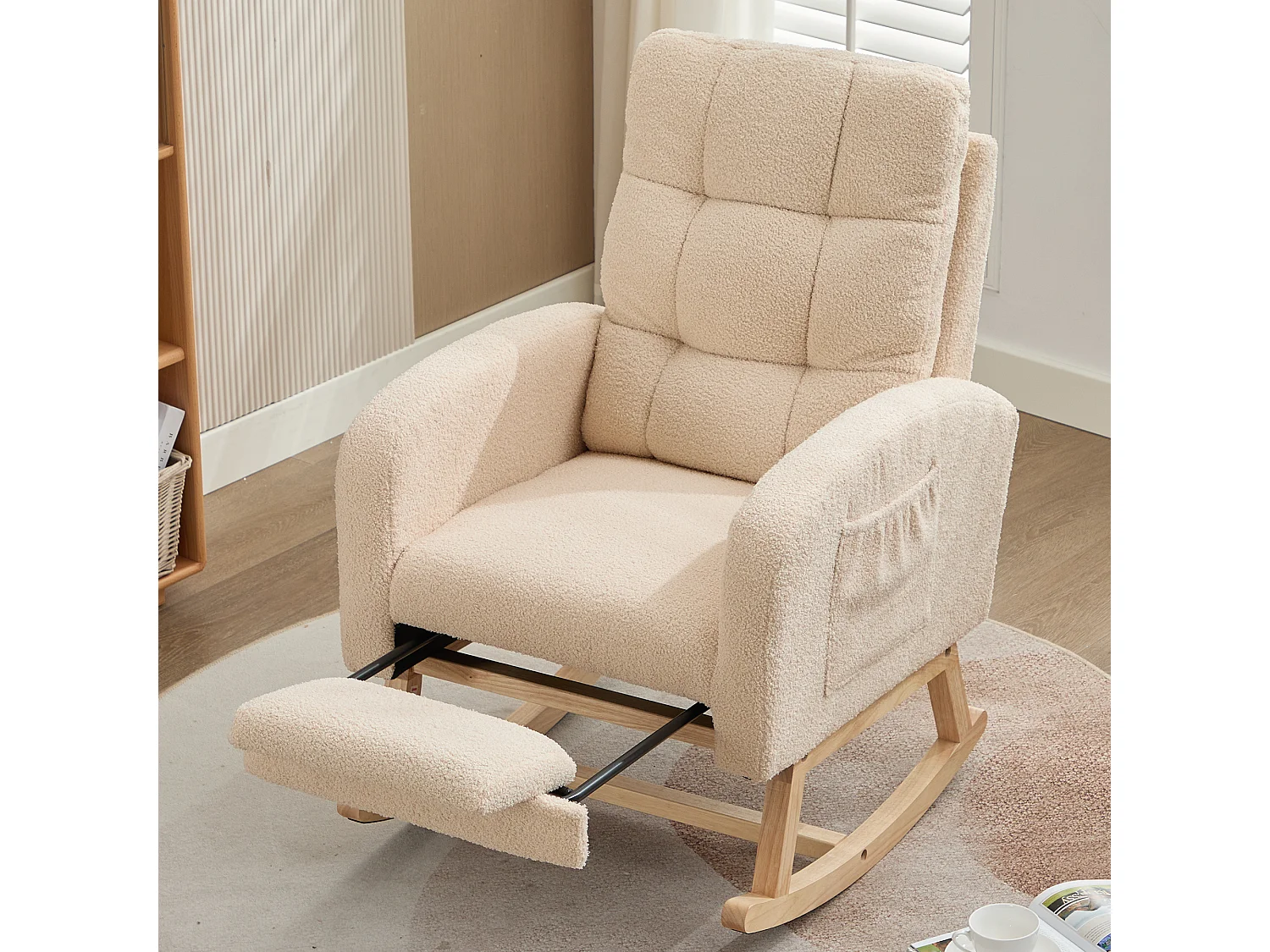Fauteuil à bascule velours rembourrage dense cadre bois pieds métal beige