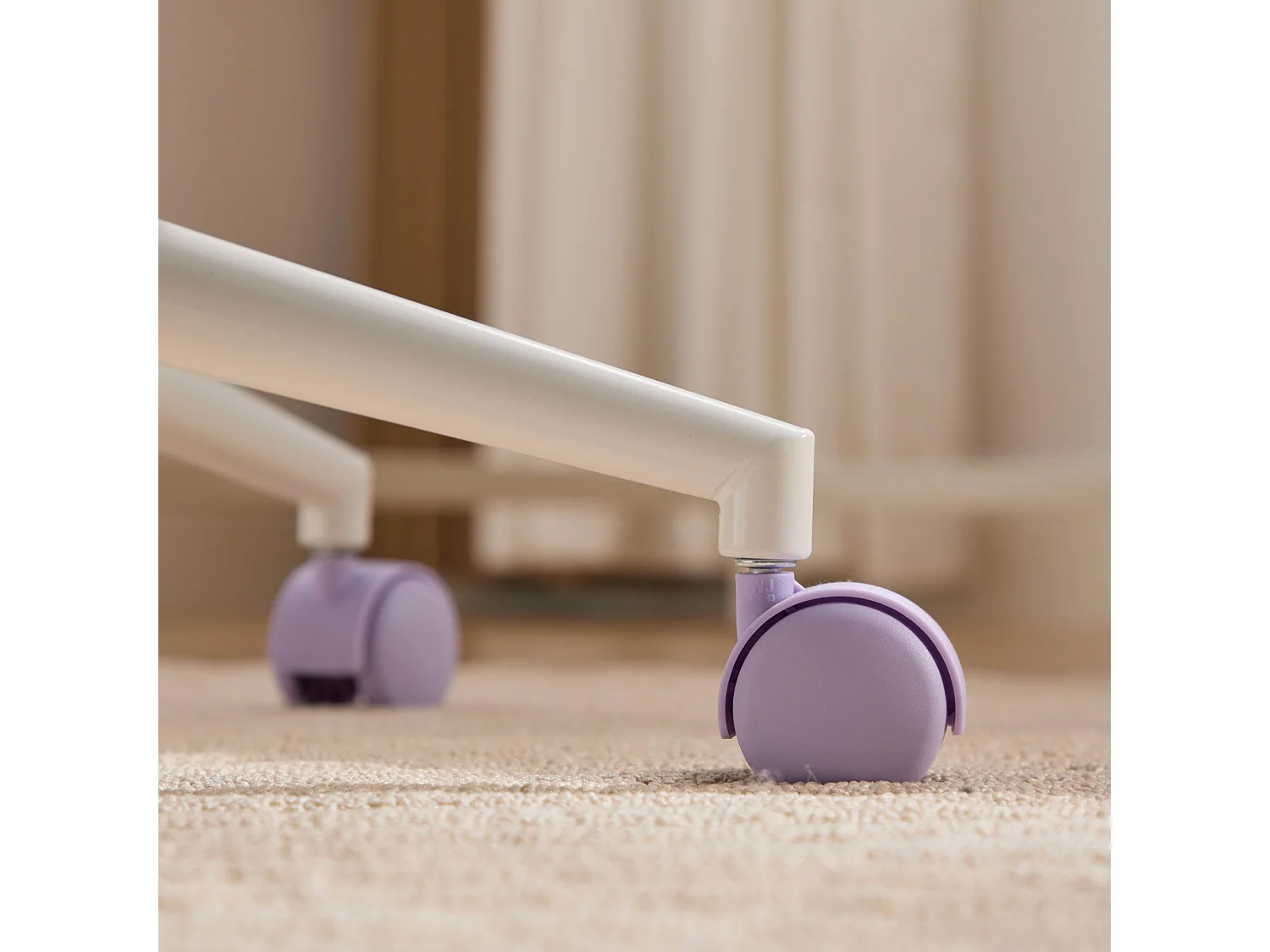 Chaise de bureau, hauteur réglable, assise 360°, fonction d’inclinaison, ergonomique, fausse fourrure, violet