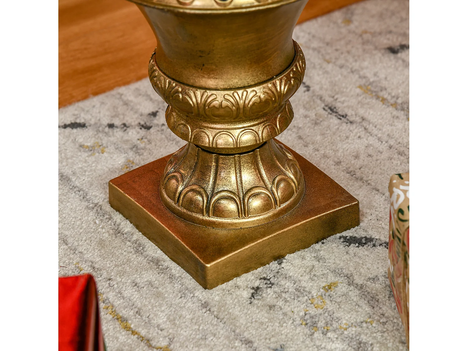 Albero di natale artificiale da 120cm 60 luci led e 140 rami