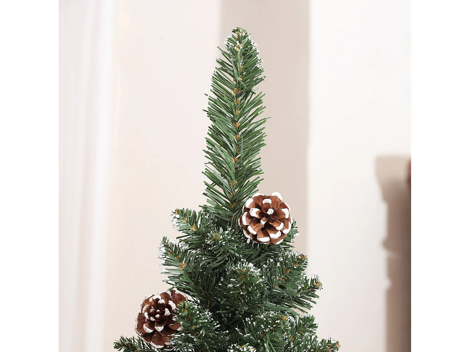 Albero di natale innevato alto 150cm con pigne e base in acciaio