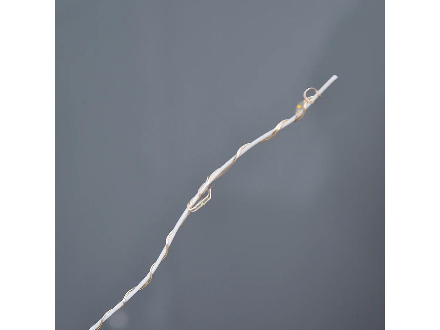 Albero di natale bianco con luci led per interni ed esterni