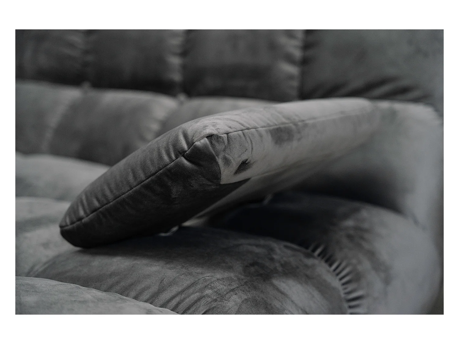 Grote bank - Steengrijs Fluweel - VIVIEN