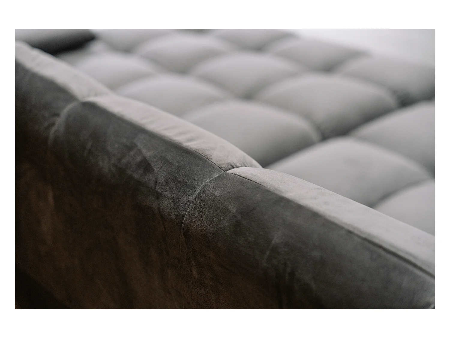 Grote bank - Steengrijs Fluweel - VIVIEN