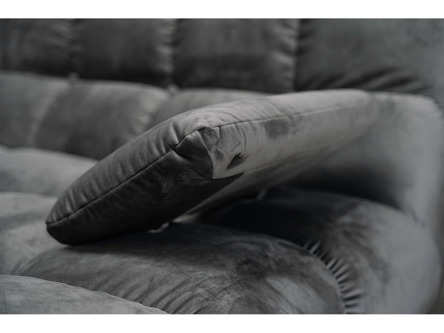 Grote bank - Steengrijs Fluweel - VIVIEN