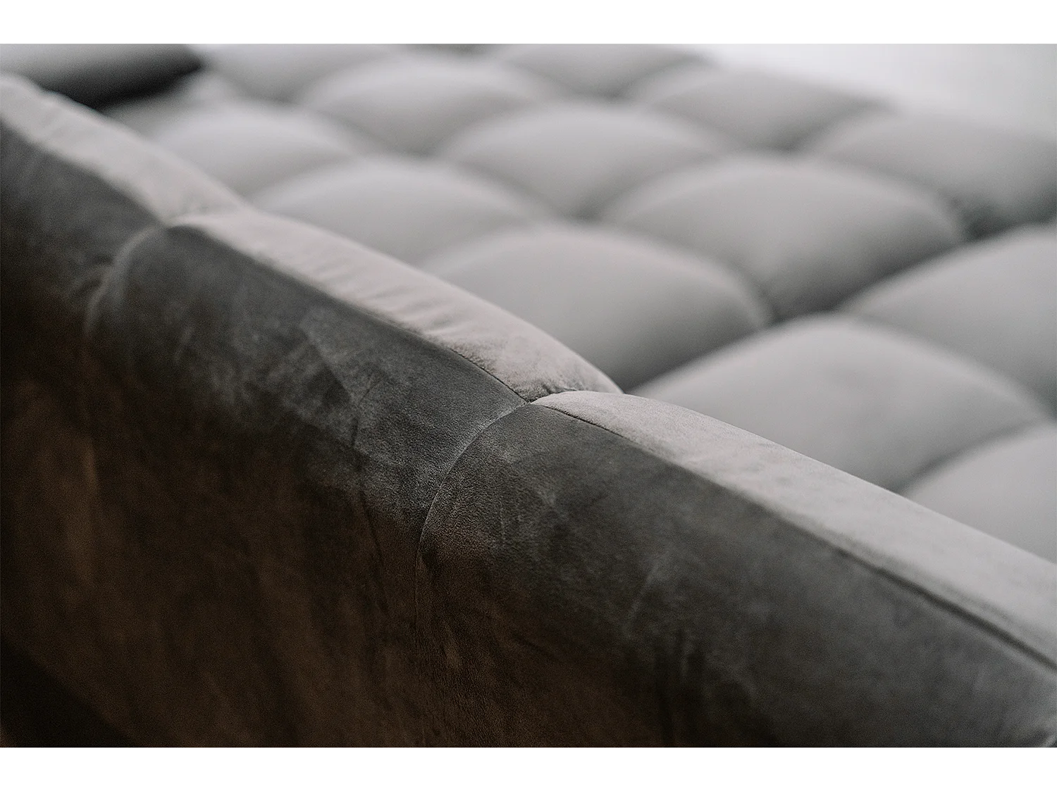 Sofá extra ancho - gris piedra terciopelo - VIVIEN