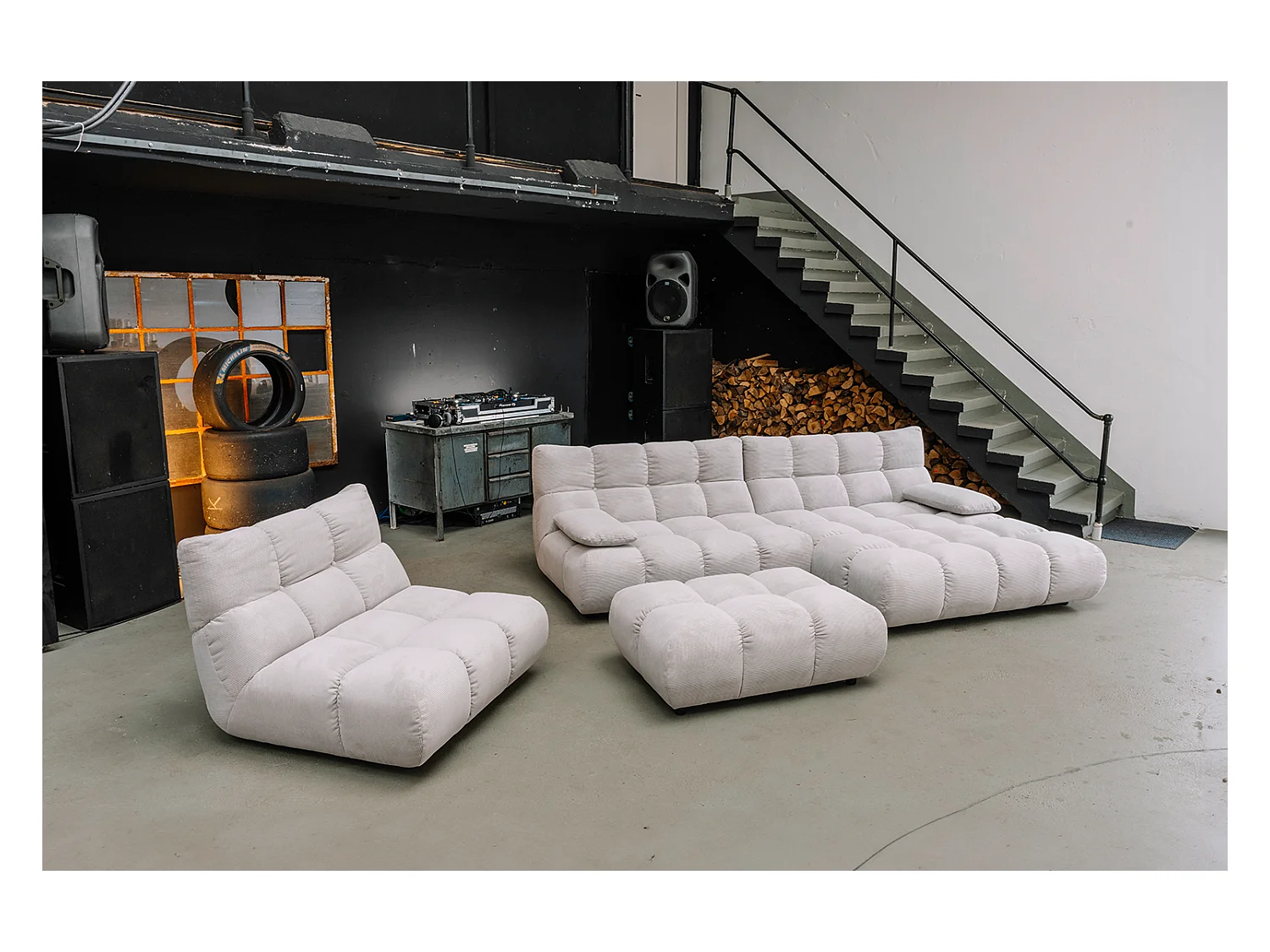 Gestoffeerde kruk - Zilver Koord - VIVIEN