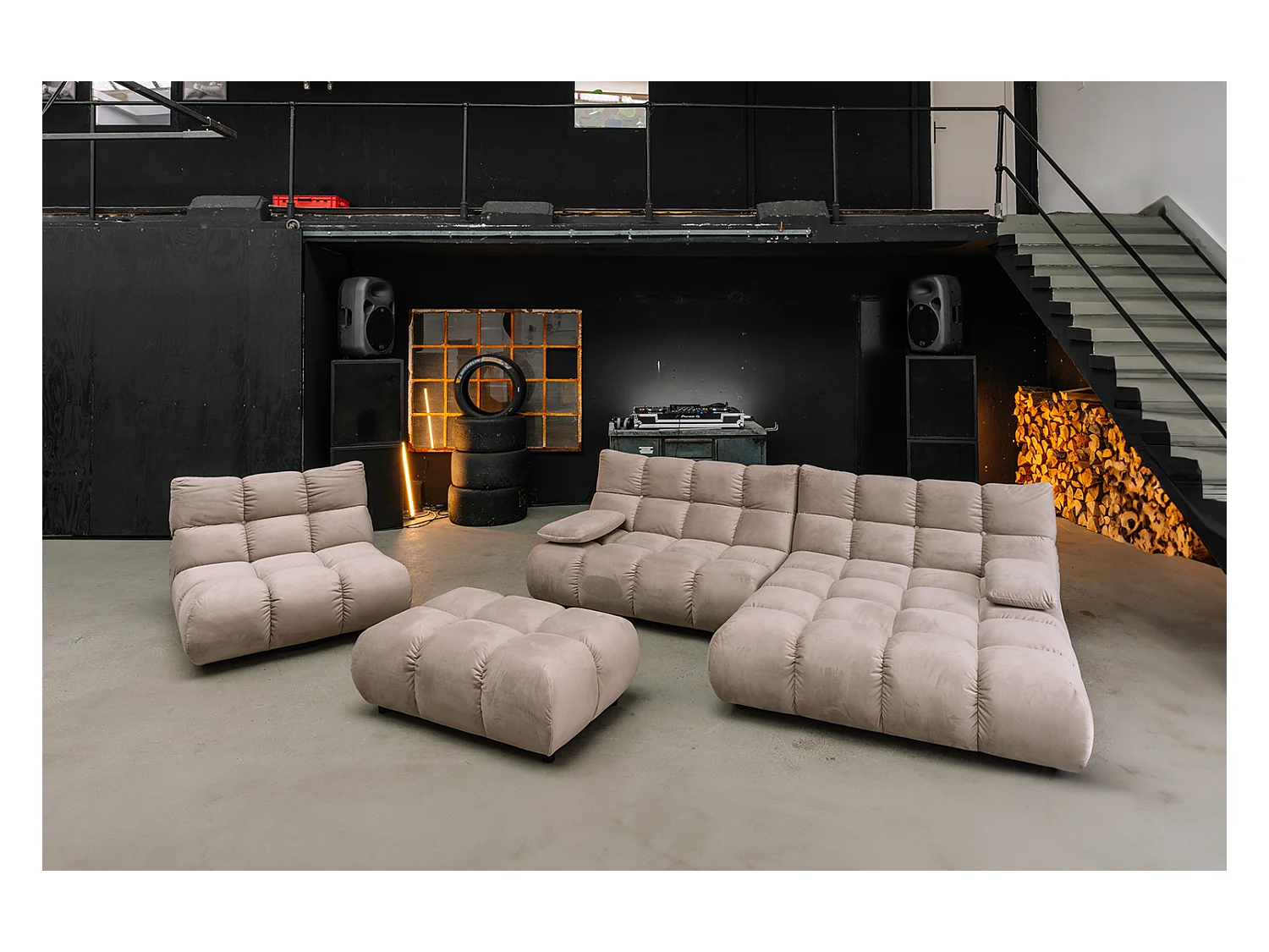 Polsterhocker - Braun Velvet - VIVIEN