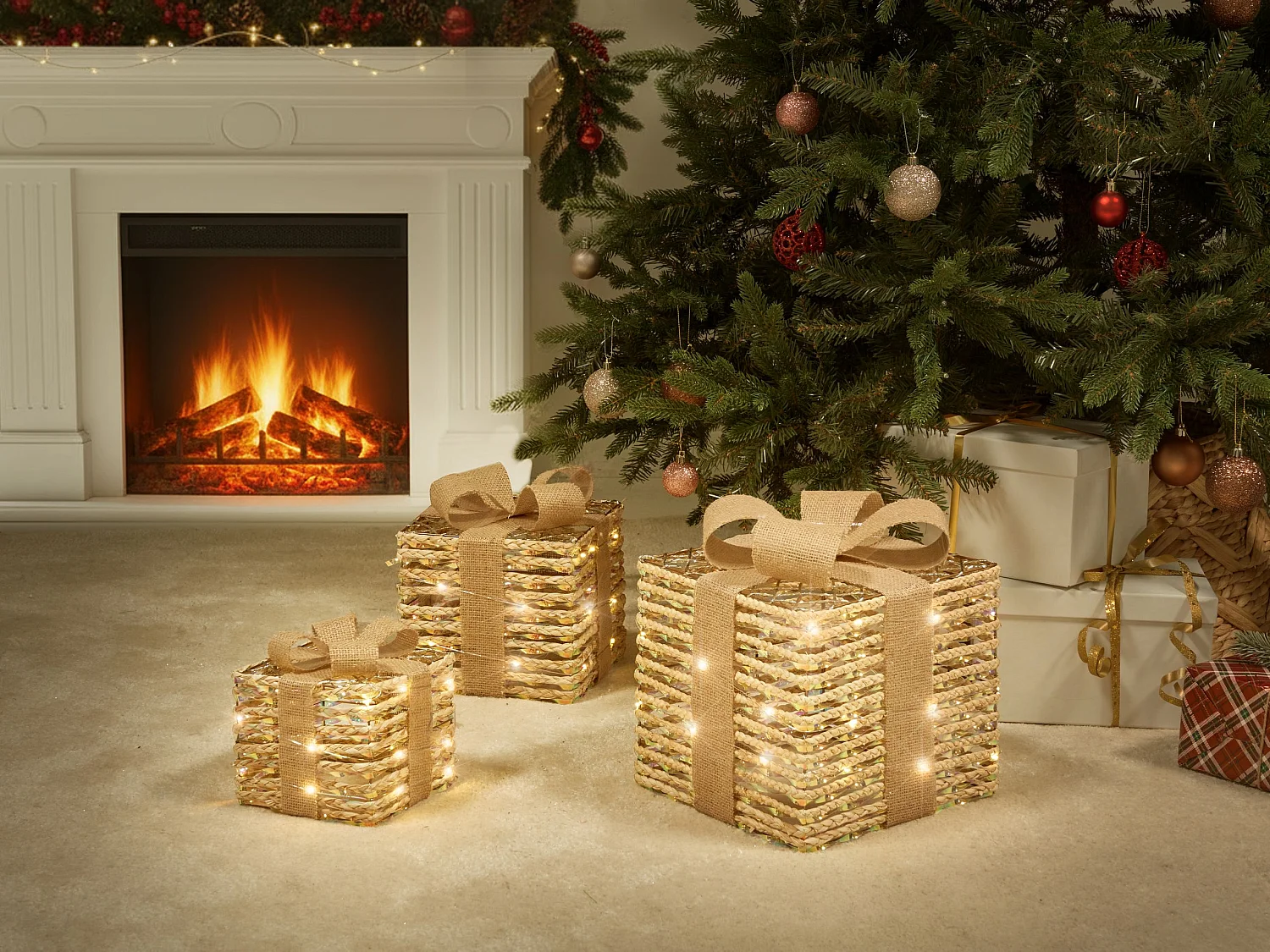 Lot de 3 décorations de Noël LED MOSSO Cadeaux de Noël 20/25/30 cm Beige