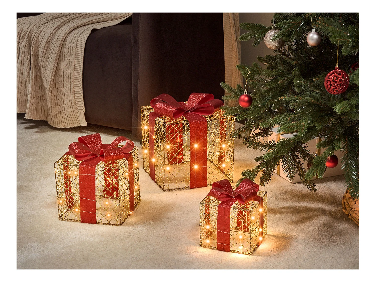 Lot de 3 décorations de Noël LED LYSEREN Cadeaux de Noël 20/25/30 cm Doré