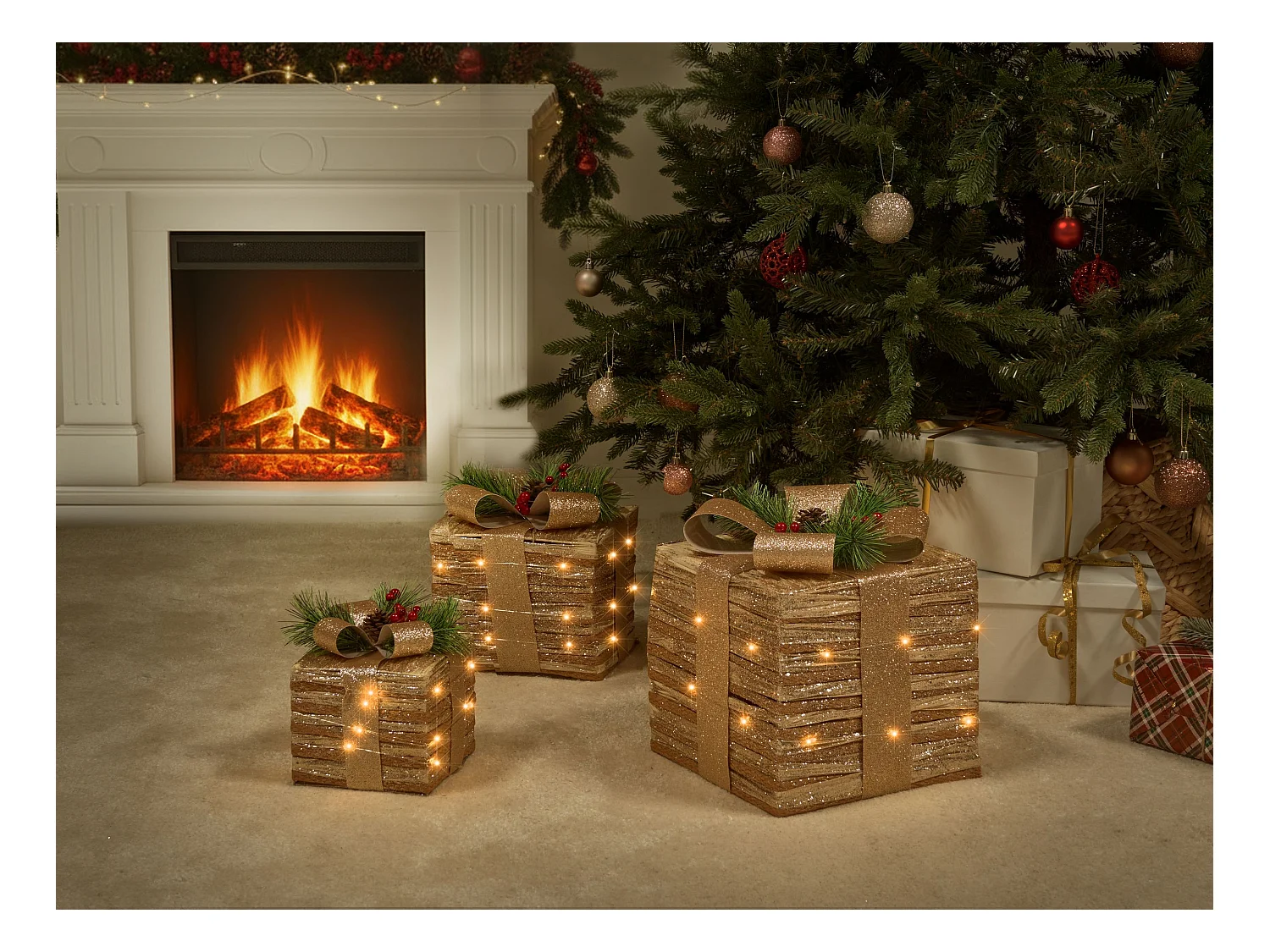 Lot de 3 décorations de Noël LED TOFTE Cadeaux de Noël 20/25/30 cm Doré