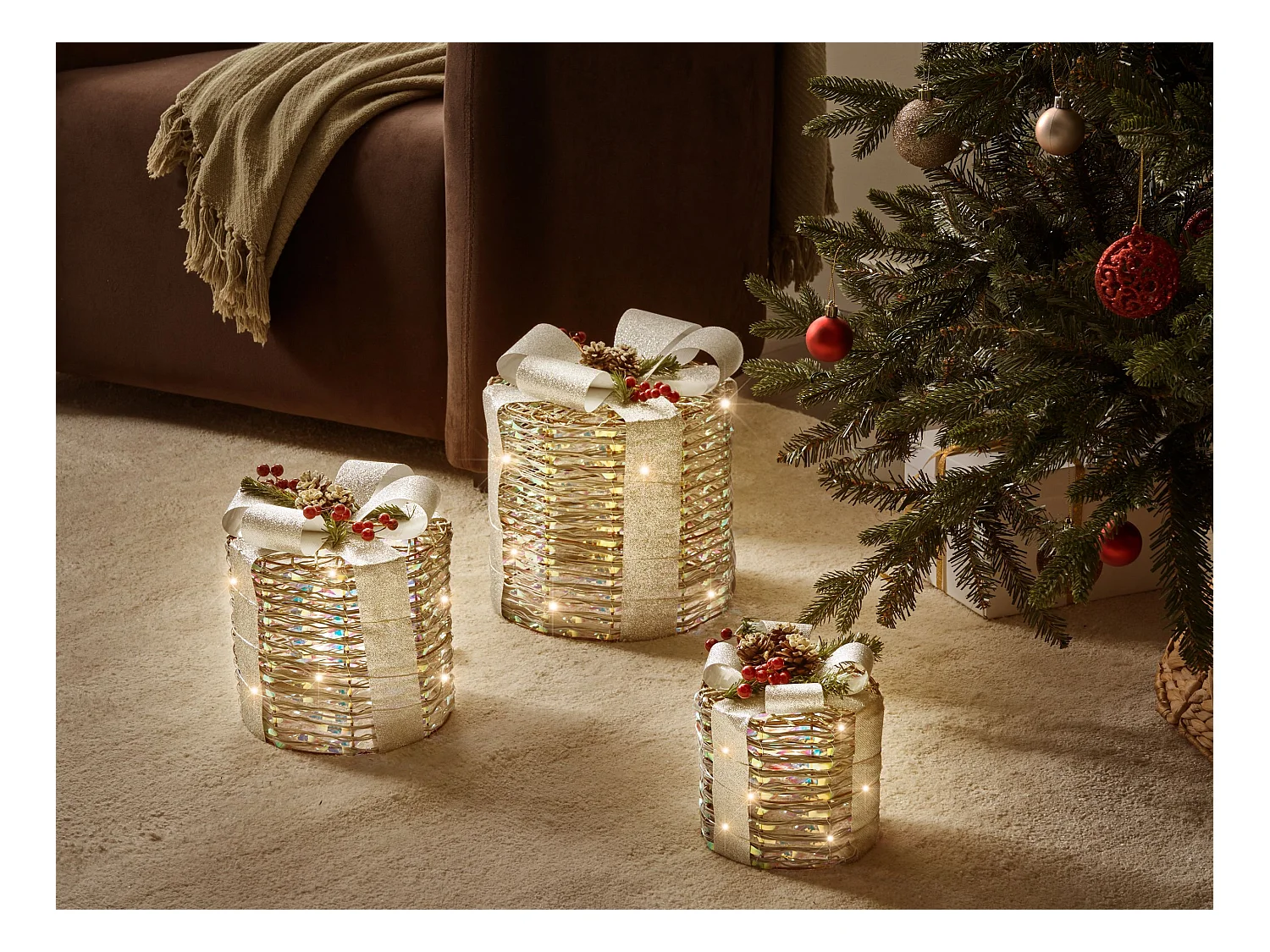 Lot de 3 décorations de Noël LED JULSO Cadeaux de Noël 20/25/30 cm Argenté