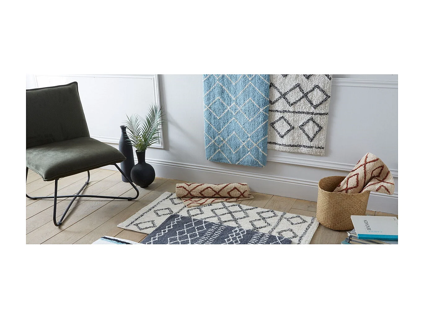 Tapis déco en coton tufté fil doré 50x80cm