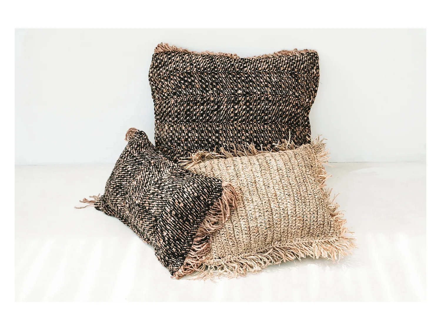 De Oh My Gee Kussenhoes - Zwart Koper - 60x60