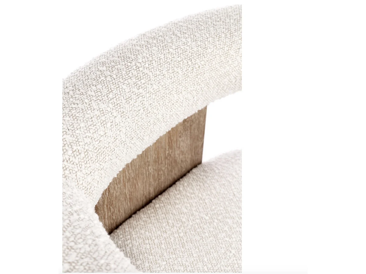 Chaise avec accoudoir en tissu bouclette et structure en bois – Modèle Agathy-Naturel/Beige clair