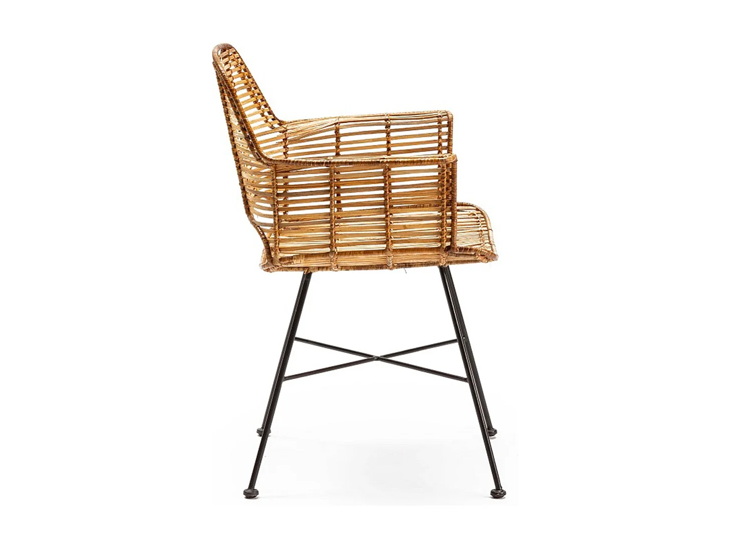 Fauteuil en osier naturel et pieds métal noir GALY – intérieur et extérieur