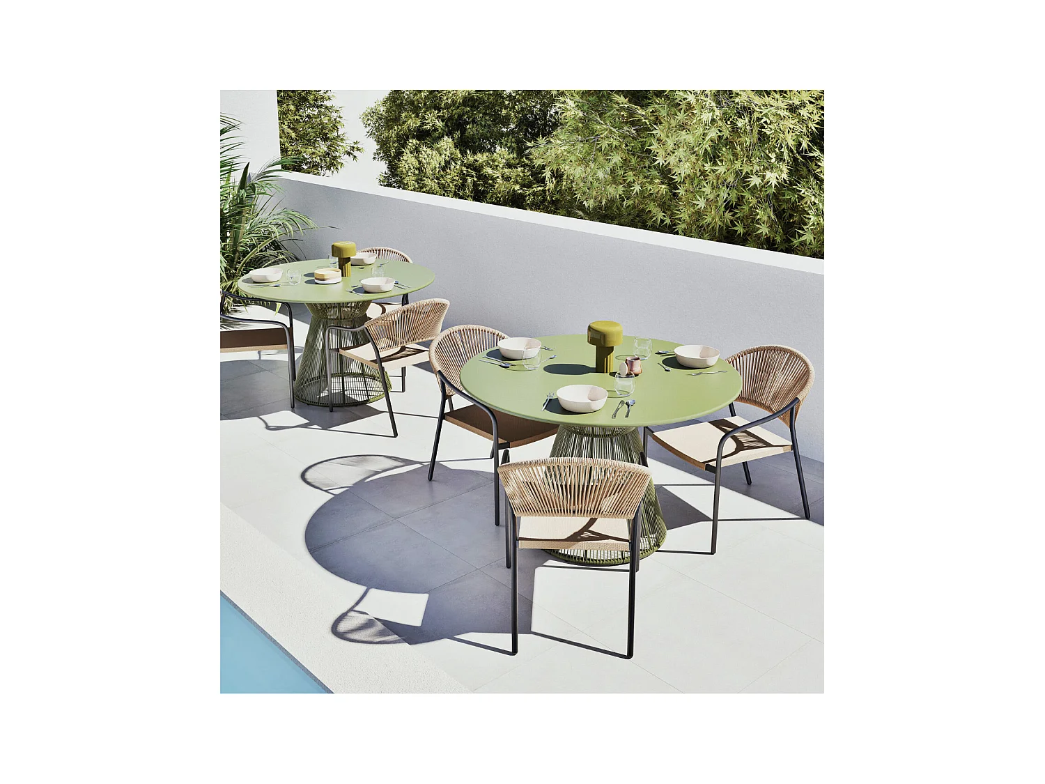 Table ronde en acier mate KEVIN 120cm – Intérieur et extérieur-Terracotta