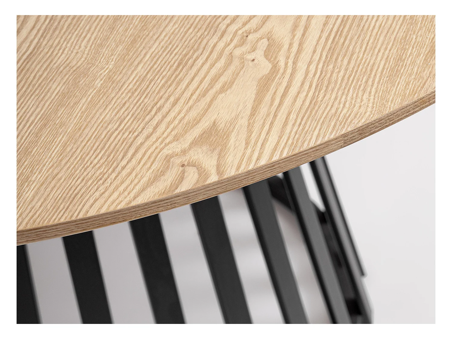 Table à manger ronde KILA Ø120cm-Noir