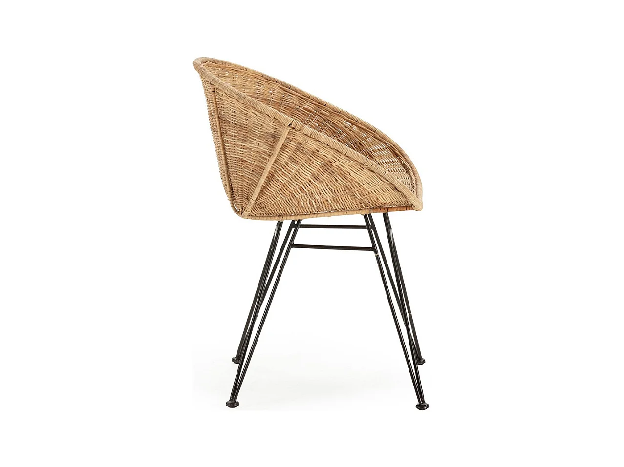 Fauteuil design en osier naturel et pieds métal noir LOUISA – intérieur et extérieur