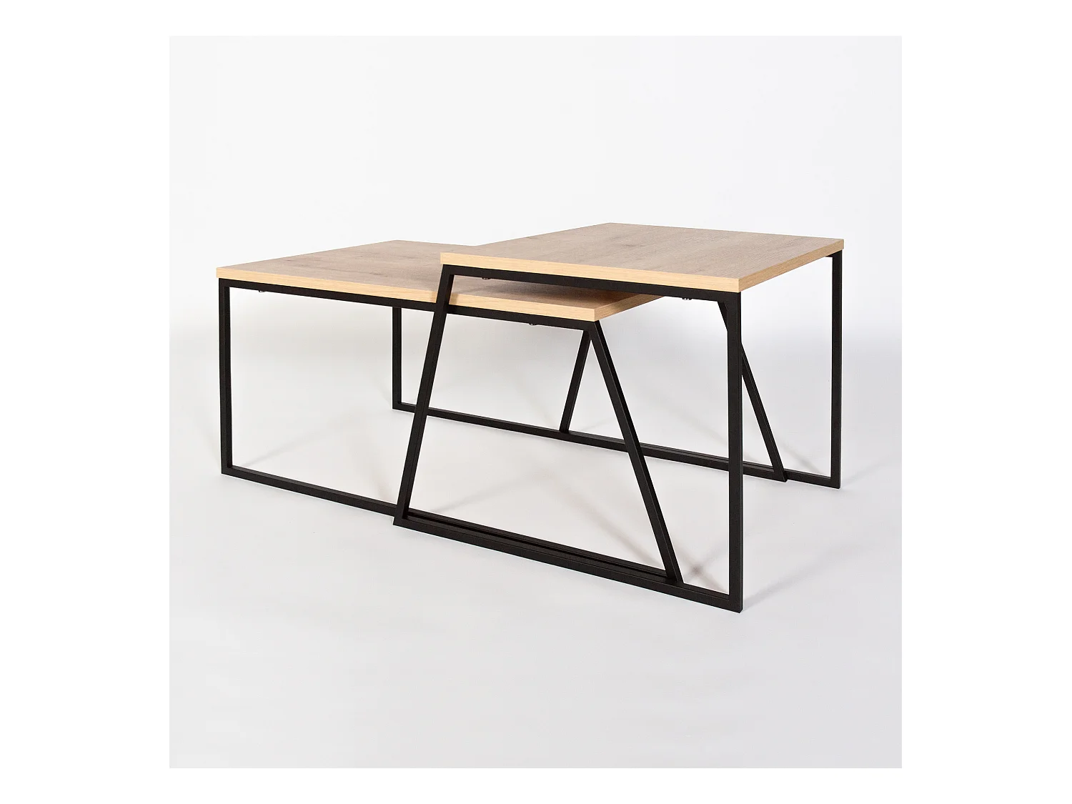 Ensemble 2 tables basses gigognes naturel et noir Valdis