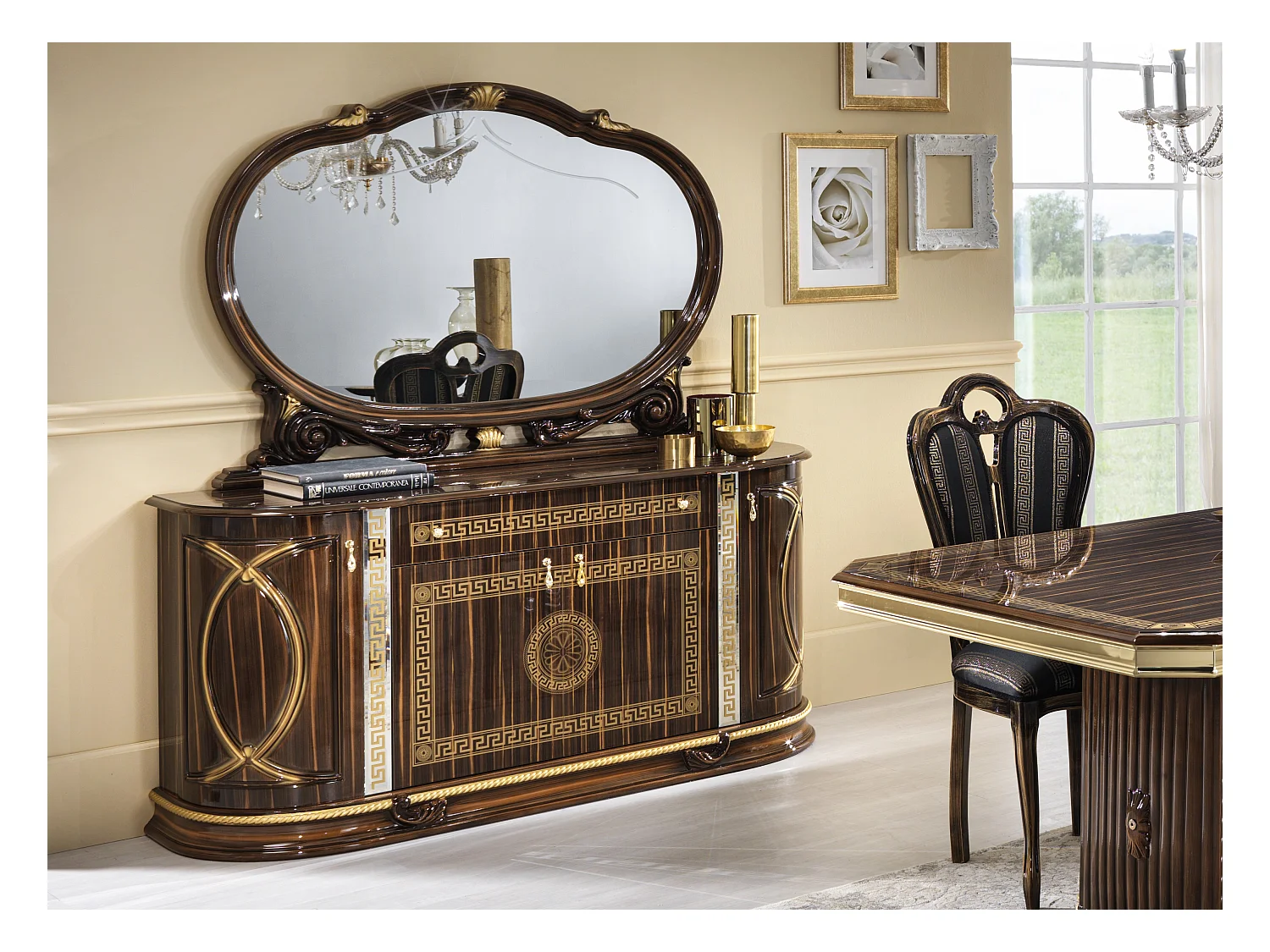 Buffet 4 portes 1 tiroir bois vernis laqué brillant marron et doré Venus 163cm
