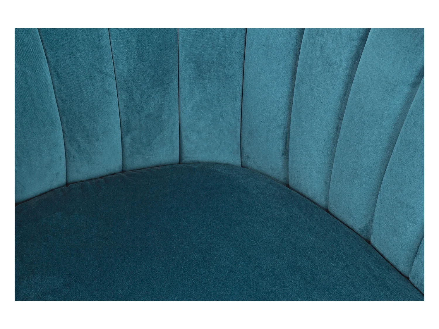 Fauteuil en polyester bleu paon et pieds en acier noir Avi