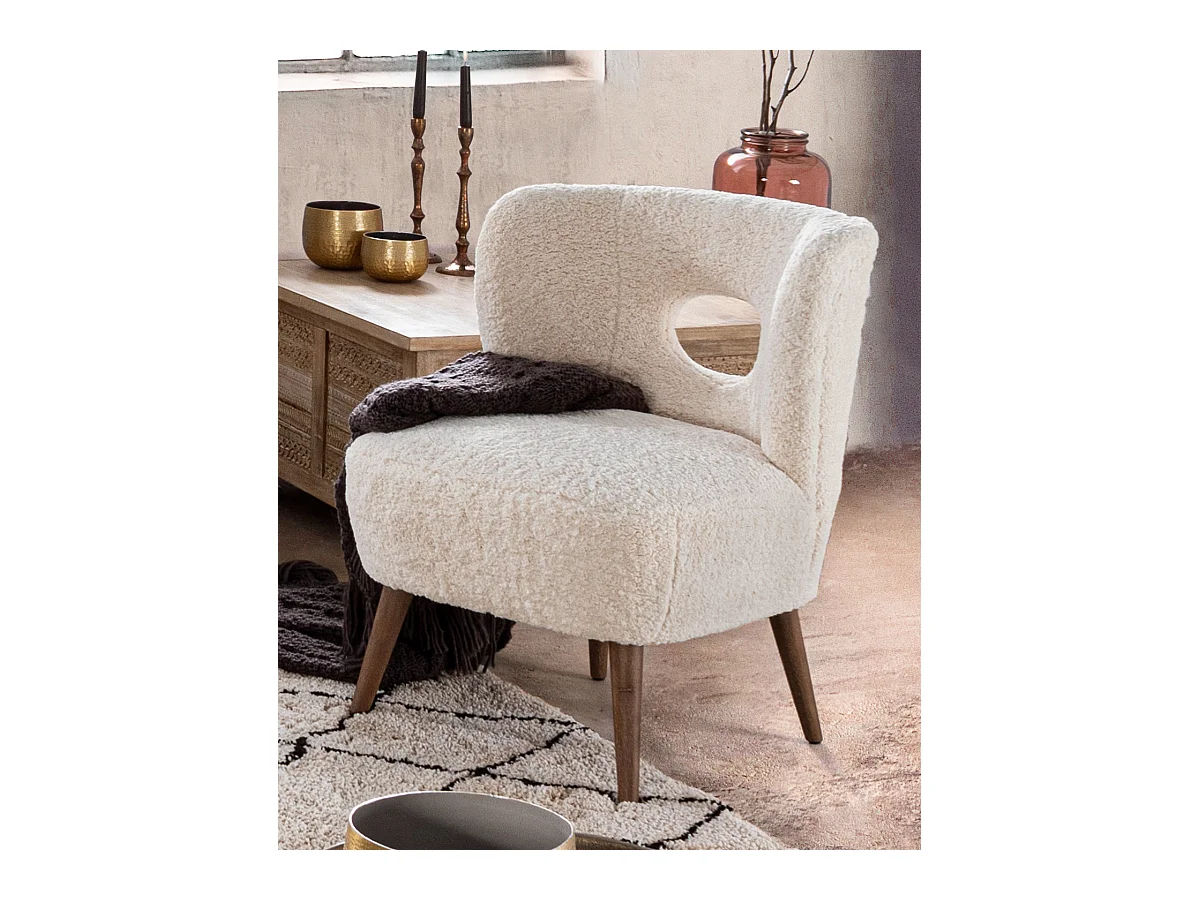 Fauteuil en polyester effet laine blanc Tina