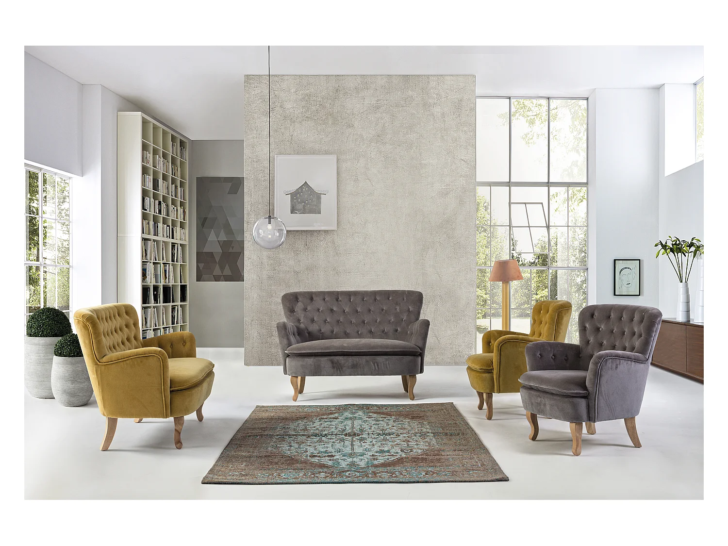 Gele katoenen fauteuil Oria en poten van natuurlijk hout