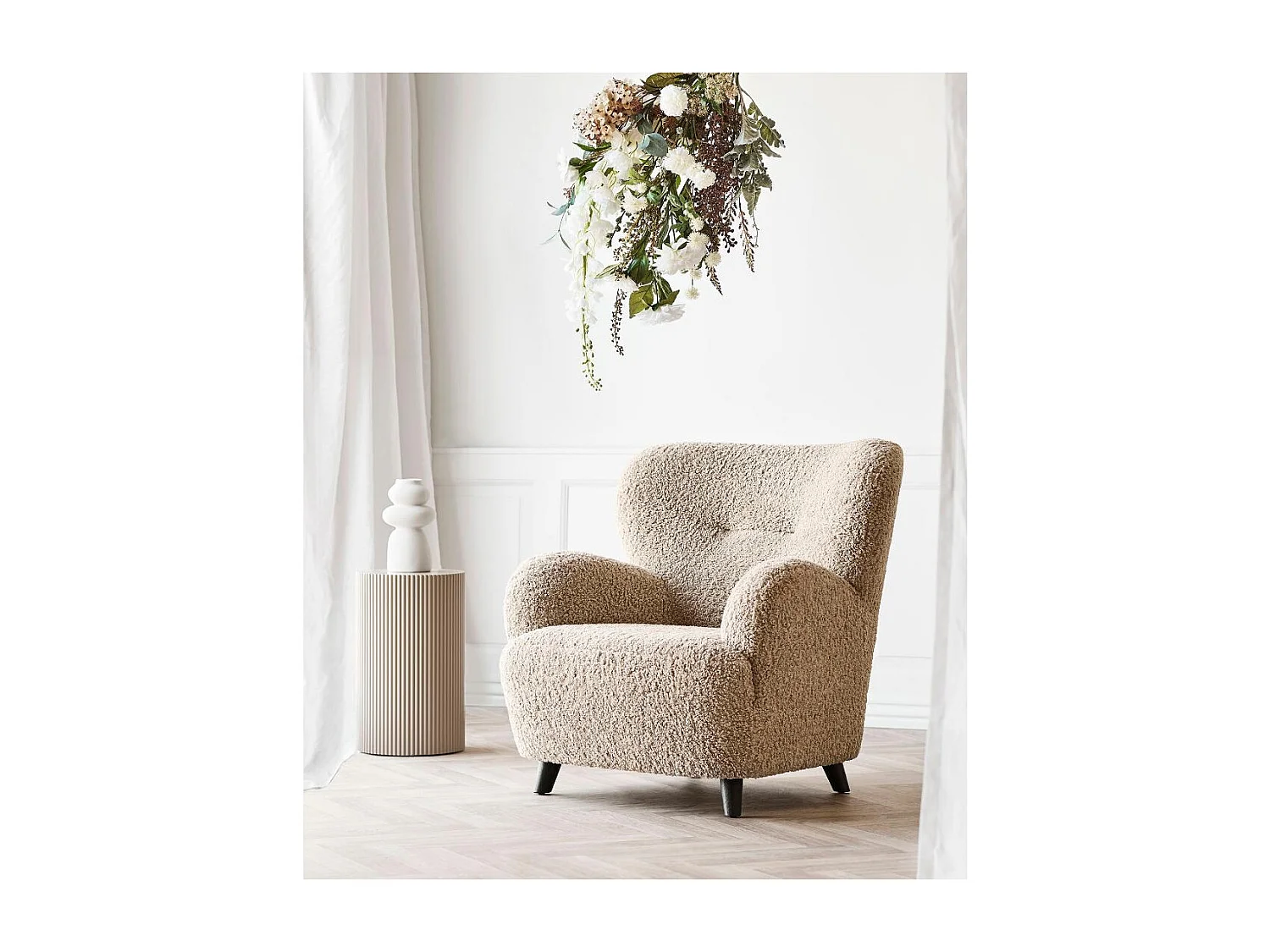 Tanino grijze patchwork fauteuil met massief houten poten