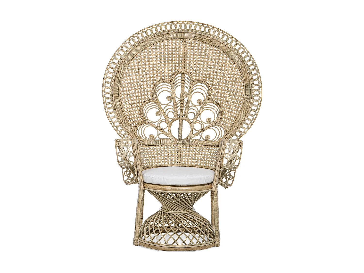 Sillón en forma de pavo real de ratán natural con cojín Pero