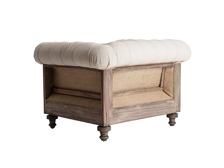 Sillón ancho Nothi de tela beige y madera tropical clara envejecida