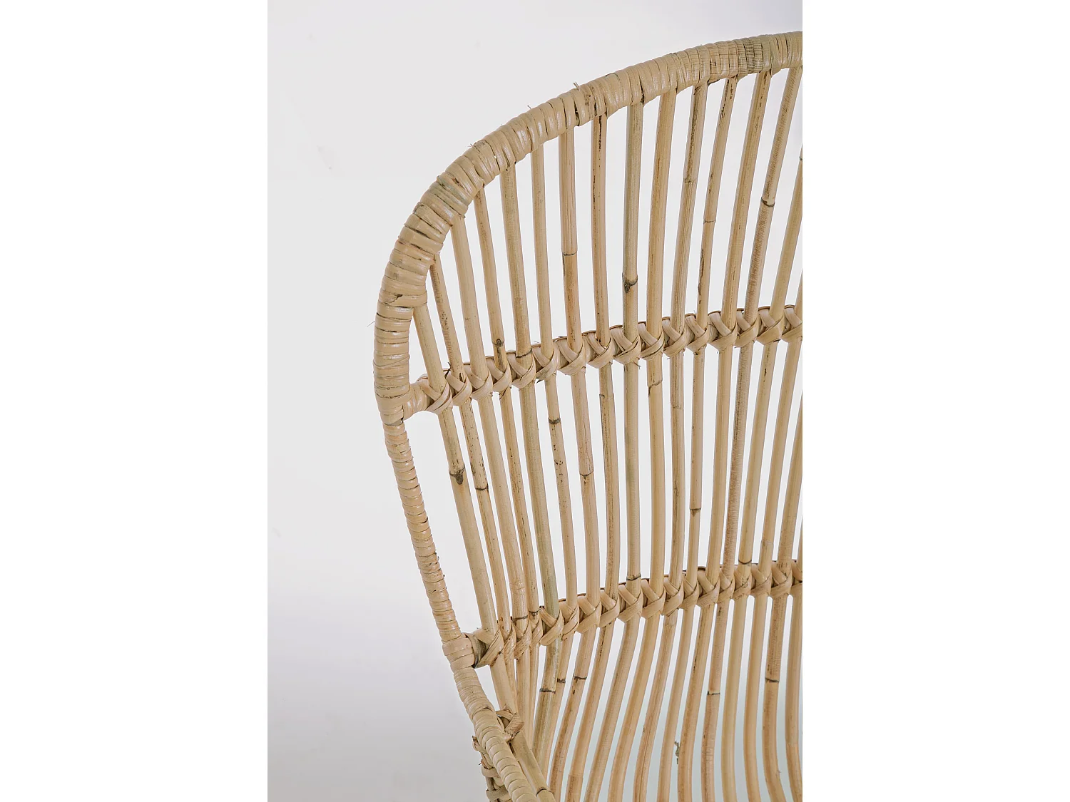 Fauteuil en rotin naturel et pieds en acier Vania bois clair - Lot de 4